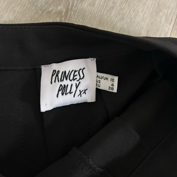 Black Skirt - Picture 3 of 3